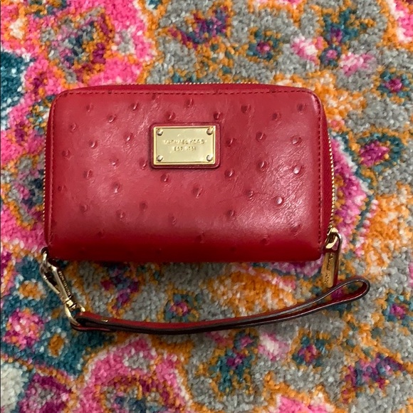 Michael Kors wristlet - Picture 3 of 6